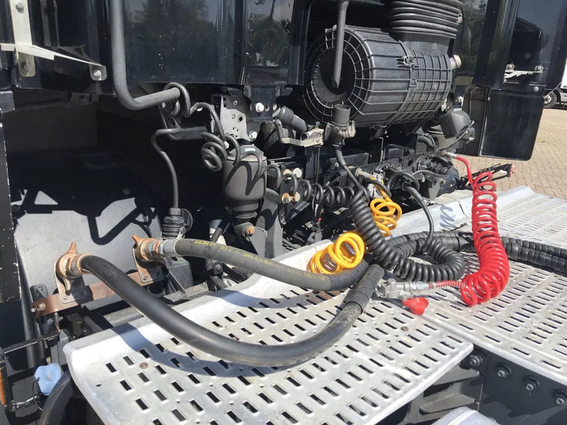 Crédit-bail de DAF CF 480 FT EURO 6 HYDRAULICS DAF CF 480 FT EURO 6 HYDRAULICS: photos 10 Crédit-bail de DAF CF 480 FT EURO 6 HYDRAULICS DAF CF 480 FT EURO 6 HYDRAULICS: photos 10