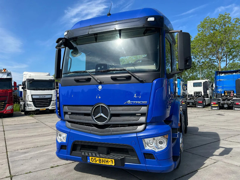 Mercedes-Benz Actros 1940 - Tracteur routier: photos 3 Mercedes-Benz Actros 1940 - Tracteur routier: photos 3