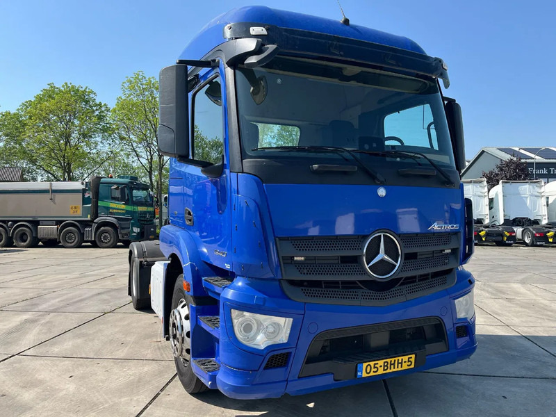 Mercedes-Benz Actros 1940 - Tracteur routier: photos 1 Mercedes-Benz Actros 1940 - Tracteur routier: photos 1