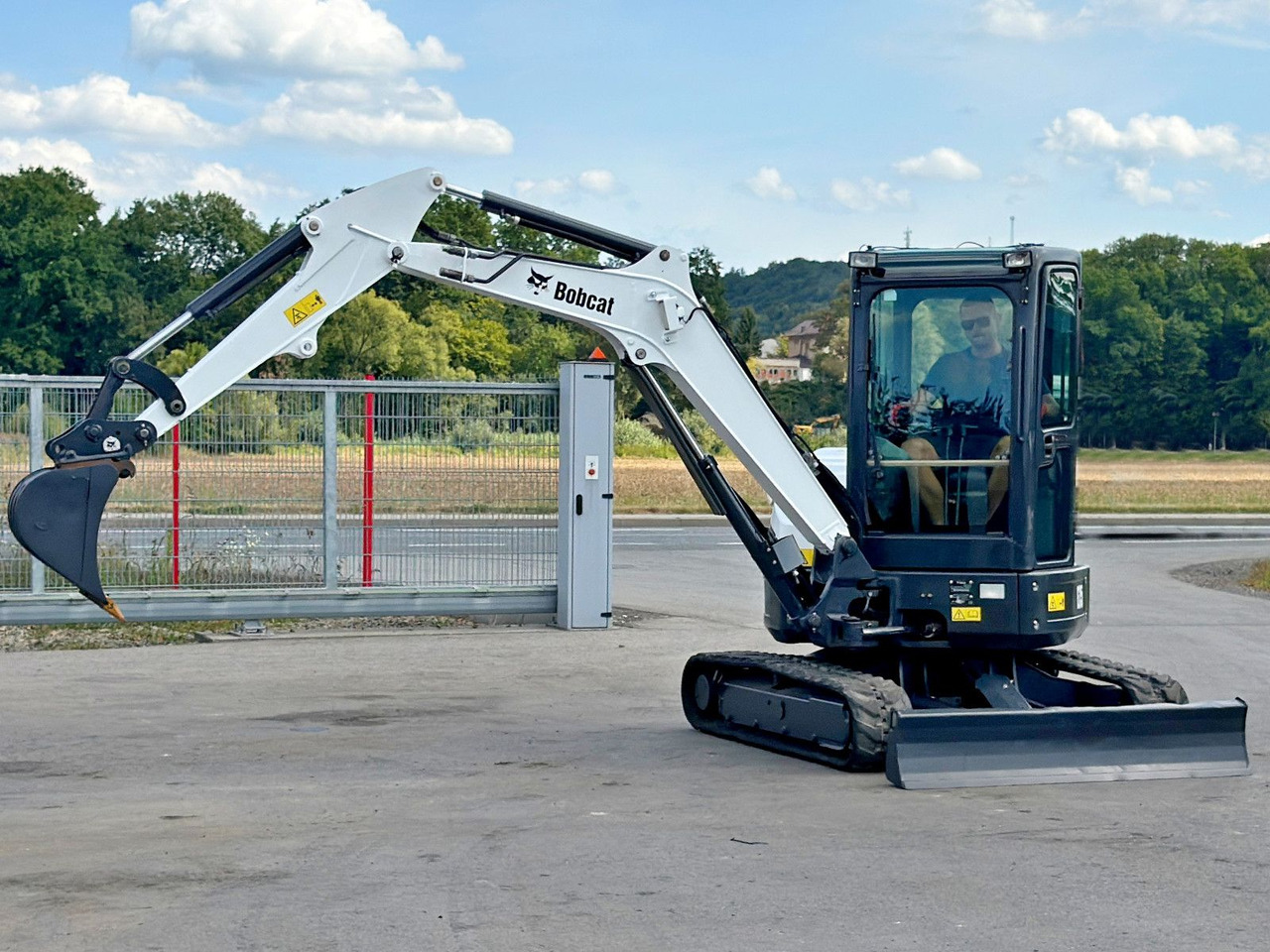 Bobcat E 35 * Raupenbagger * TOPZUSTAND - Bulldozer: photos 2 Bobcat E 35 * Raupenbagger * TOPZUSTAND - Bulldozer: photos 2