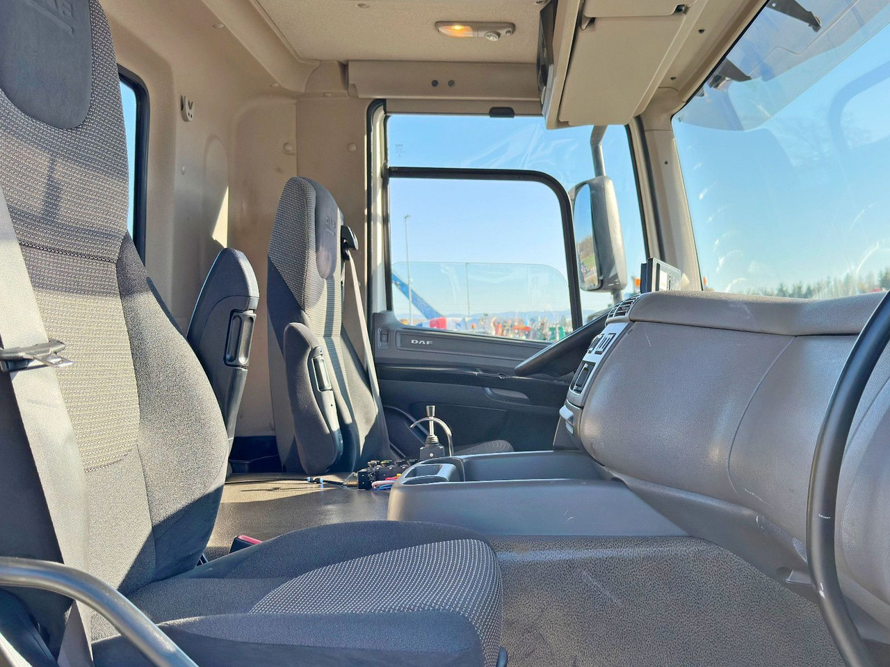 Camion ampliroll, Camion grue DAF CF 440 * Abrollkipper * 8x4!: photos 9 Camion ampliroll, Camion grue DAF CF 440 * Abrollkipper * 8x4!: photos 9