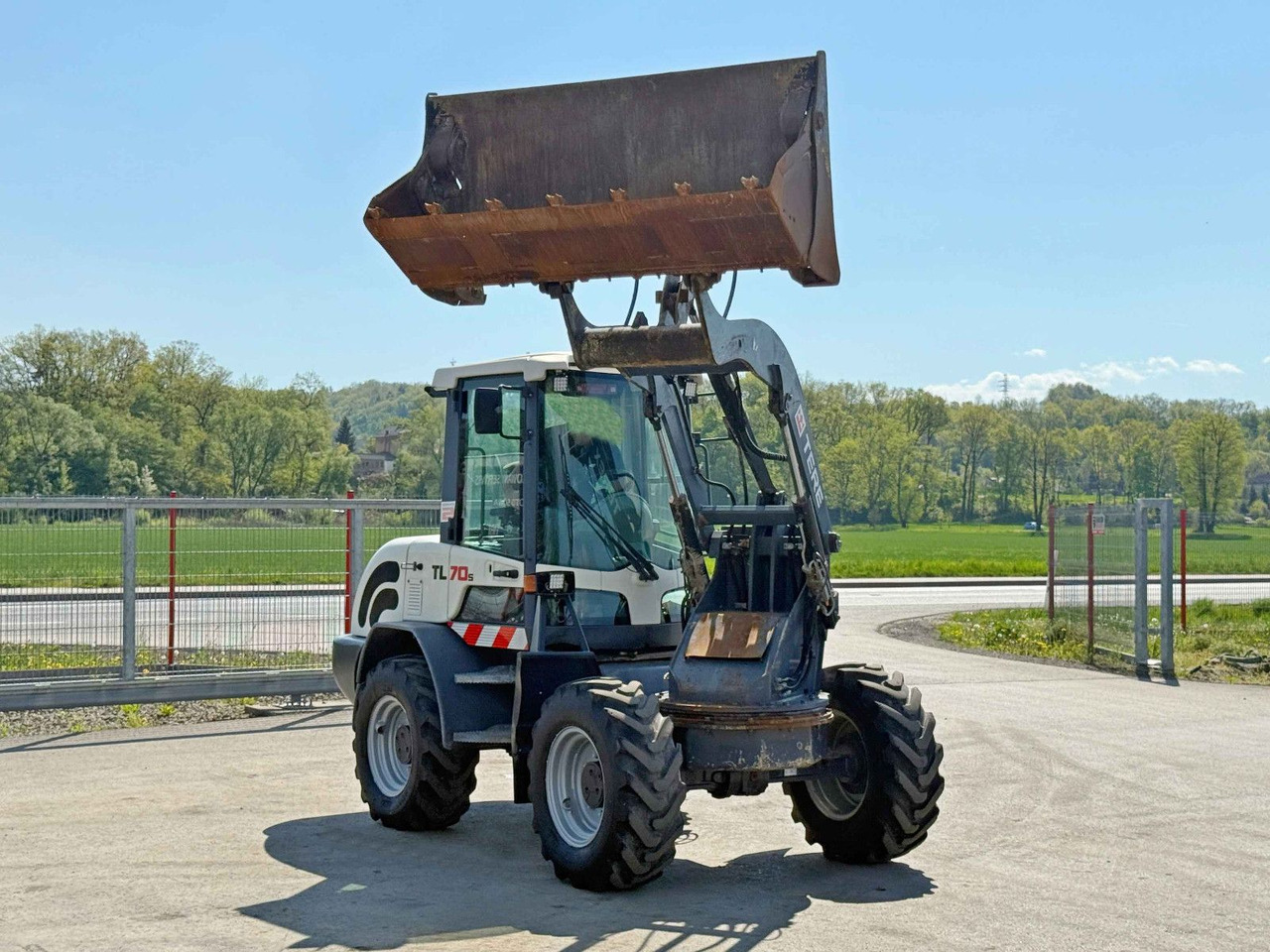 Neuson WACKER WL 50 * TOPZUSTAND Terex TL 70 s * RADLADER * 4x4 * TOPZUSTAND - Chargeuse sur pneus: photos 4 Neuson WACKER WL 50 * TOPZUSTAND Terex TL 70 s * RADLADER * 4x4 * TOPZUSTAND - Chargeuse sur pneus: photos 4