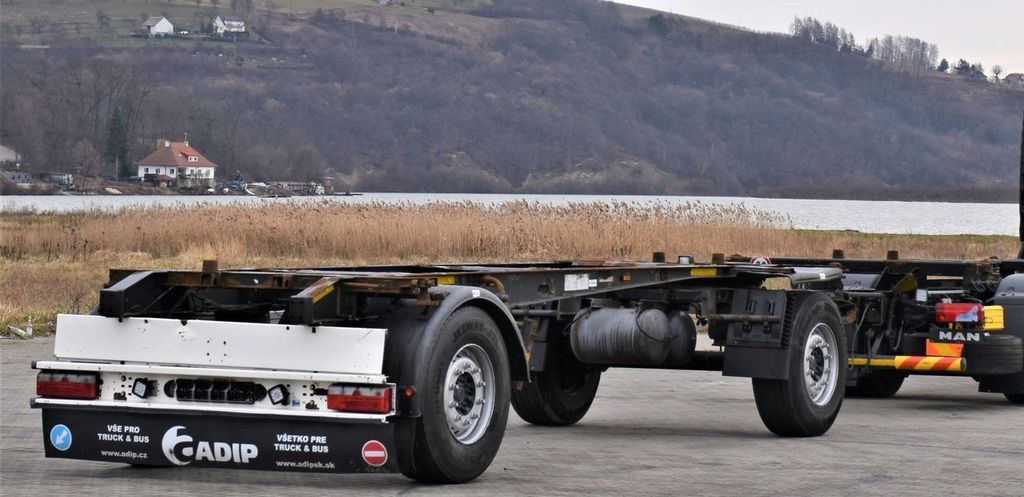 Schmitz Cargobull Anhänger 6,90m * TOPZUSTAND ! Schmitz Cargobull Anhänger 6,90m * TOPZUSTAND ! - Remorque châssis: photos 5 Schmitz Cargobull Anhänger 6,90m * TOPZUSTAND ! Schmitz Cargobull Anhänger 6,90m * TOPZUSTAND ! - Remorque châssis: photos 5