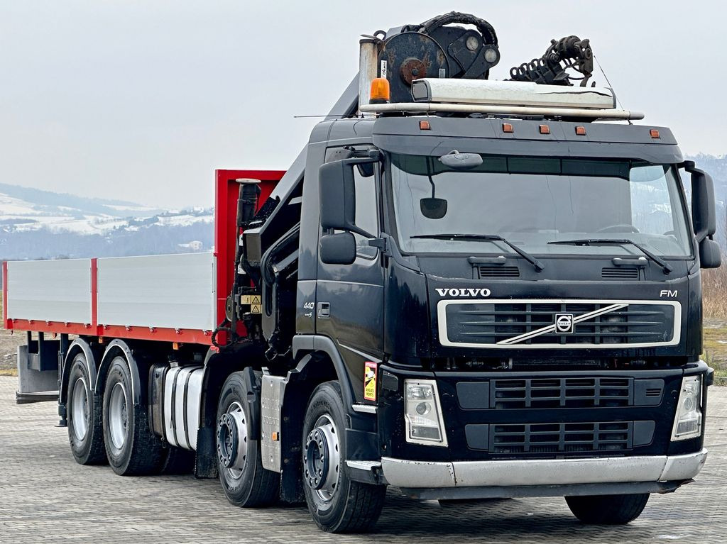 Volvo FM 440* HIAB 377 E-7 HIDUO + FUNK / 8x4 - Camion plateau, Camion grue: photos 3 Volvo FM 440* HIAB 377 E-7 HIDUO + FUNK / 8x4 - Camion plateau, Camion grue: photos 3
