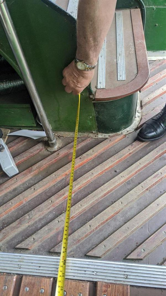 Bus à impériale 1949 Guy Arab back loader, half cab double decker: photos 20 Bus à impériale 1949 Guy Arab back loader, half cab double decker: photos 20