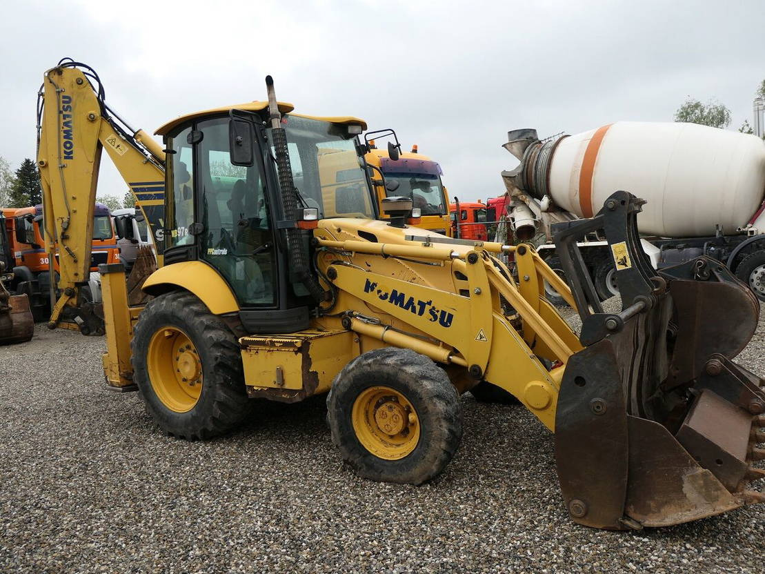 Komatsu WB 97-5 - Tractopelle: photos 4 Komatsu WB 97-5 - Tractopelle: photos 4