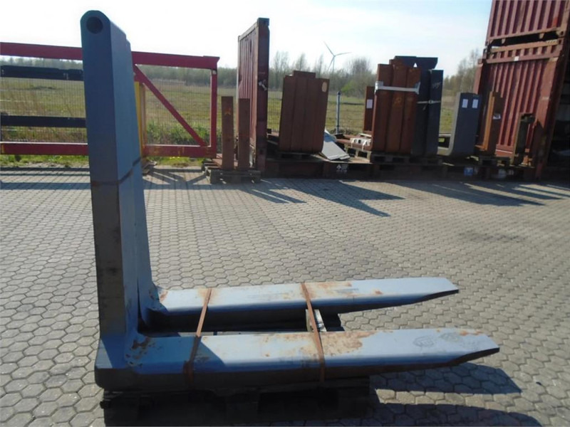 Fork Pin Type Custom 28.000kg@1200mm // 1800x310x110mm - Fourches pour Matériel de manutention: photos 1 Fork Pin Type Custom 28.000kg@1200mm // 1800x310x110mm - Fourches pour Matériel de manutention: photos 1
