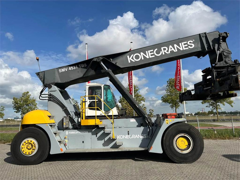 KONECRANES SMV 4531 TB5 - Reach stacker: photos 1 KONECRANES SMV 4531 TB5 - Reach stacker: photos 1