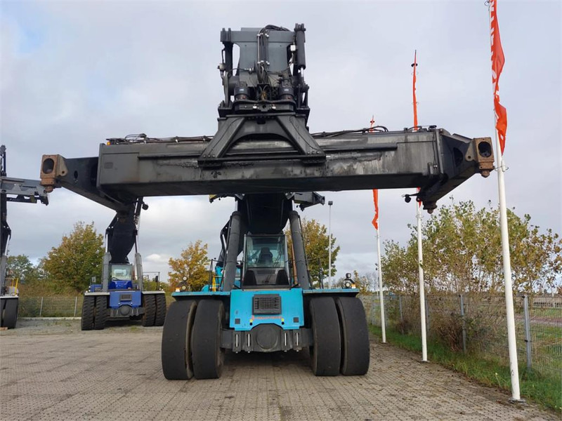 KONECRANES SMV 4532 TC5 - Reach stacker: photos 5 KONECRANES SMV 4532 TC5 - Reach stacker: photos 5