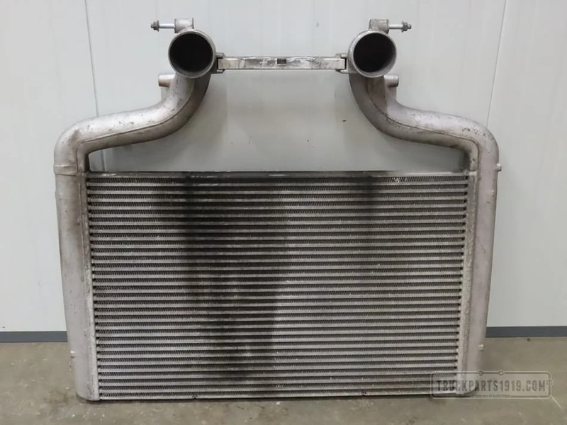 DAF Cooling System Interkoeler DAF CF - Radiateur pour Camion: photos 1 DAF Cooling System Interkoeler DAF CF - Radiateur pour Camion: photos 1