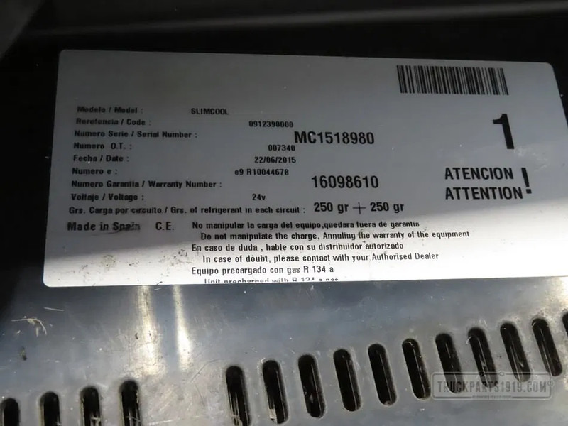 DAF Heating, Ventilation & AC Dak airco unit DAF XF - Chauffage/ Ventilation pour Camion: photos 4 DAF Heating, Ventilation & AC Dak airco unit DAF XF - Chauffage/ Ventilation pour Camion: photos 4
