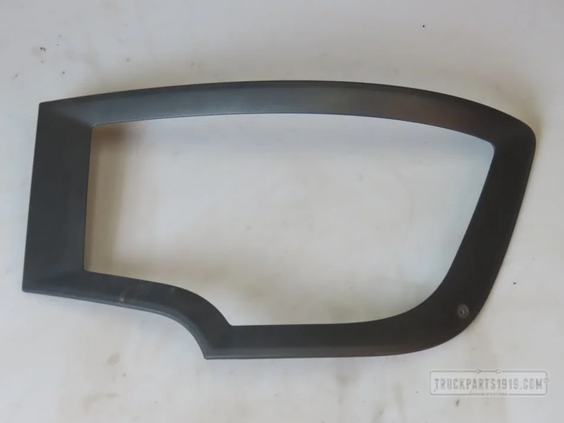 Mercedes-Benz Body & Chassis Parts Koplamprand Li.MB MP4 - Angle de pare-chocs pour Camion: photos 2 Mercedes-Benz Body & Chassis Parts Koplamprand Li.MB MP4 - Angle de pare-chocs pour Camion: photos 2