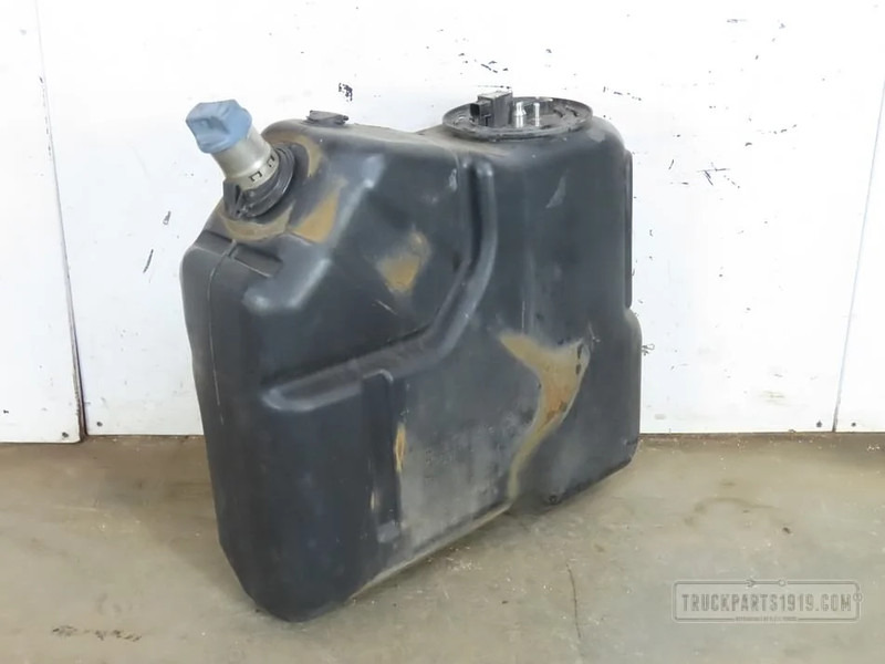 Mercedes-Benz Exhaust System AdBlue tank 60L MB MP4 - AdBlue réservoir pour Camion: photos 1 Mercedes-Benz Exhaust System AdBlue tank 60L MB MP4 - AdBlue réservoir pour Camion: photos 1