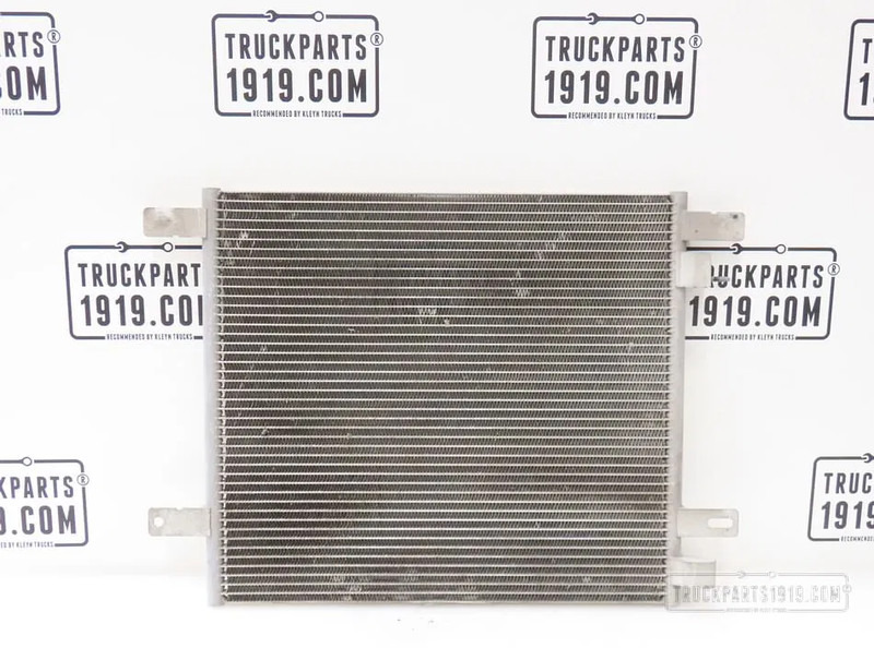 DAF 1706900 Airco condensor DAF LF - Pièces de rechange pour Camion: photos 1 DAF 1706900 Airco condensor DAF LF - Pièces de rechange pour Camion: photos 1