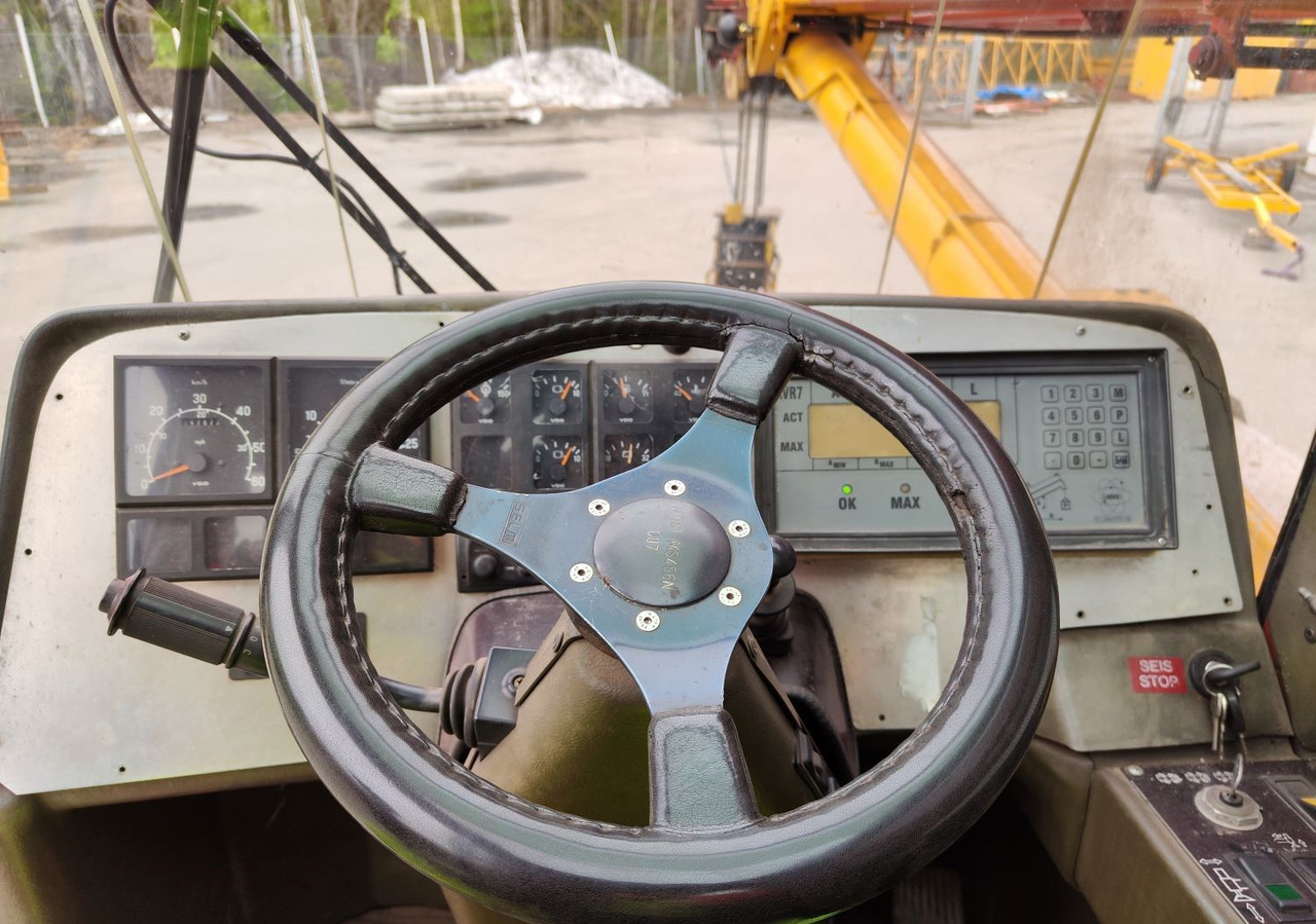 Lokomo AT Hoist MS 456 N - Grue mobile: photos 5 Lokomo AT Hoist MS 456 N - Grue mobile: photos 5