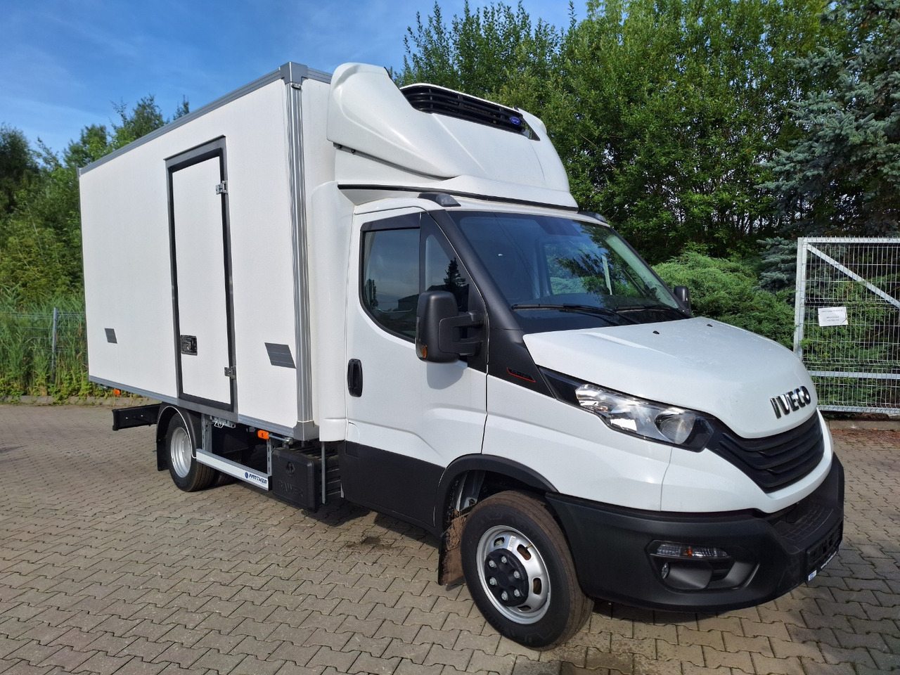 Iveco Daily 70C18 Kühlkoffer LBW BÃR - Utilitaire frigorifique: photos 3 Iveco Daily 70C18 Kühlkoffer LBW BÃR - Utilitaire frigorifique: photos 3