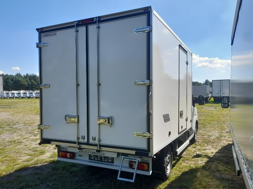 Renault Master Kühlkoffer O°/+20°C 230V Standkühlung - Utilitaire frigorifique: photos 3 Renault Master Kühlkoffer O°/+20°C 230V Standkühlung - Utilitaire frigorifique: photos 3
