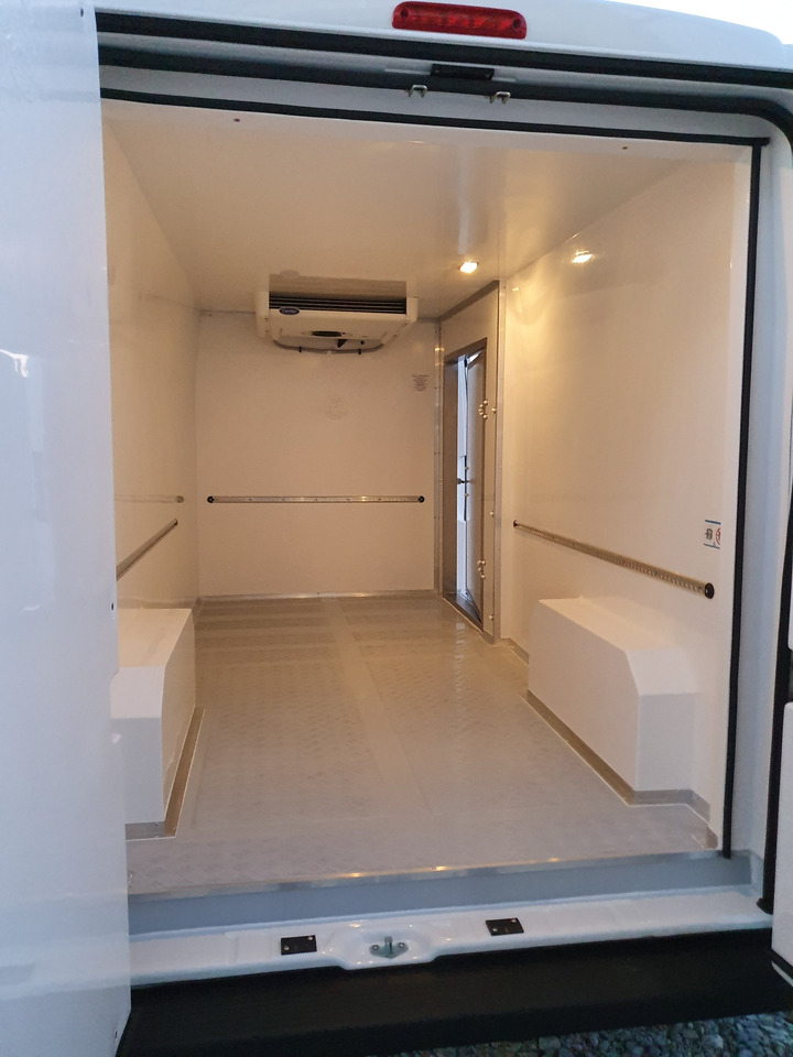 Renault Master L3H2 Tiefkühlkasten -18°C - Utilitaire frigorifique: photos 3 Renault Master L3H2 Tiefkühlkasten -18°C - Utilitaire frigorifique: photos 3