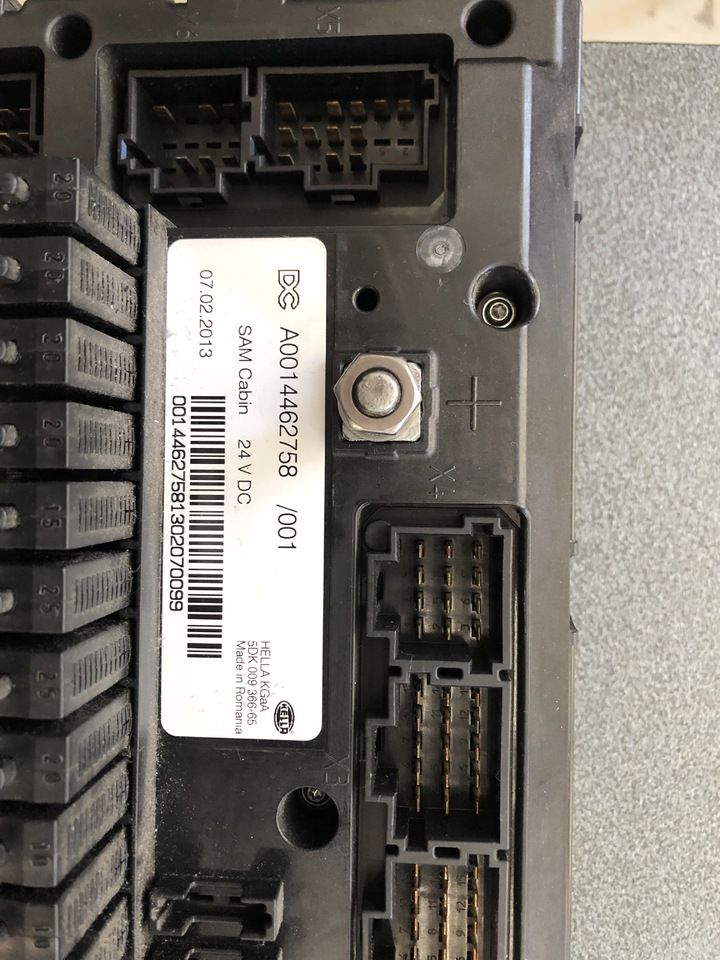 Bloc de gestion pour Camion DRIVE CONTROL CPC3 ELECTRONICS ACTROS MP4: photos 7 Bloc de gestion pour Camion DRIVE CONTROL CPC3 ELECTRONICS ACTROS MP4: photos 7