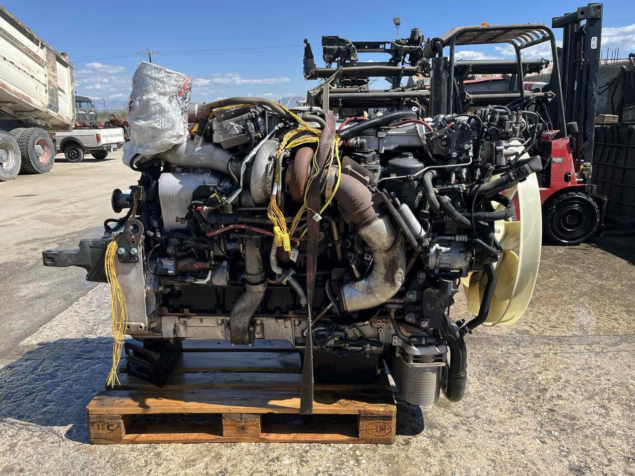 ENGINE MAN EURO 6 D2066LF68-LF61 FOR SPARE PARTS - Moteur et pièces pour Camion: photos 3 ENGINE MAN EURO 6 D2066LF68-LF61 FOR SPARE PARTS - Moteur et pièces pour Camion: photos 3