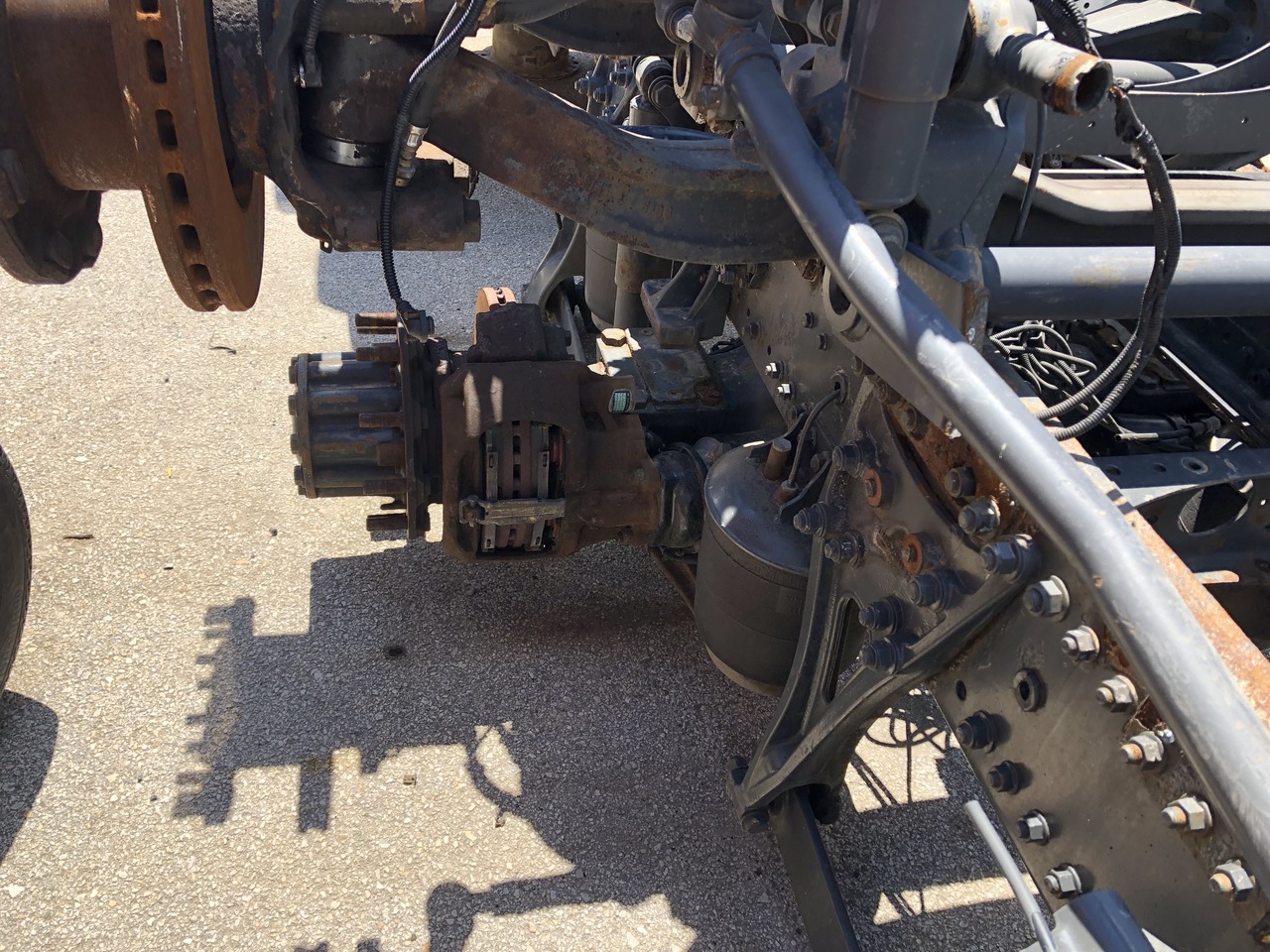 REAR DRIVING AXLE ACTROS MP4 6X4 - Essieu arrière: photos 5 REAR DRIVING AXLE ACTROS MP4 6X4 - Essieu arrière: photos 5