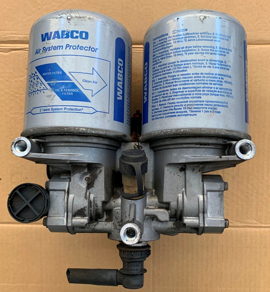 TWO-CHAMBER DEHYDRATOR WITH HEATING - Valve de frein pour Camion: photos 4 TWO-CHAMBER DEHYDRATOR WITH HEATING - Valve de frein pour Camion: photos 4