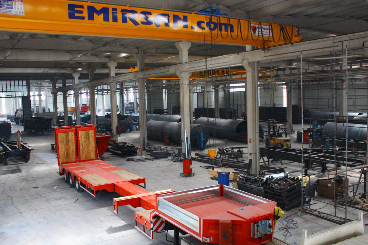 EMIRSAN Immediate Delivery From Stock - 3 Axle 60 Tons Capacity Lowbed - Semi-remorque surbaissé: photos 2 EMIRSAN Immediate Delivery From Stock - 3 Axle 60 Tons Capacity Lowbed - Semi-remorque surbaissé: photos 2