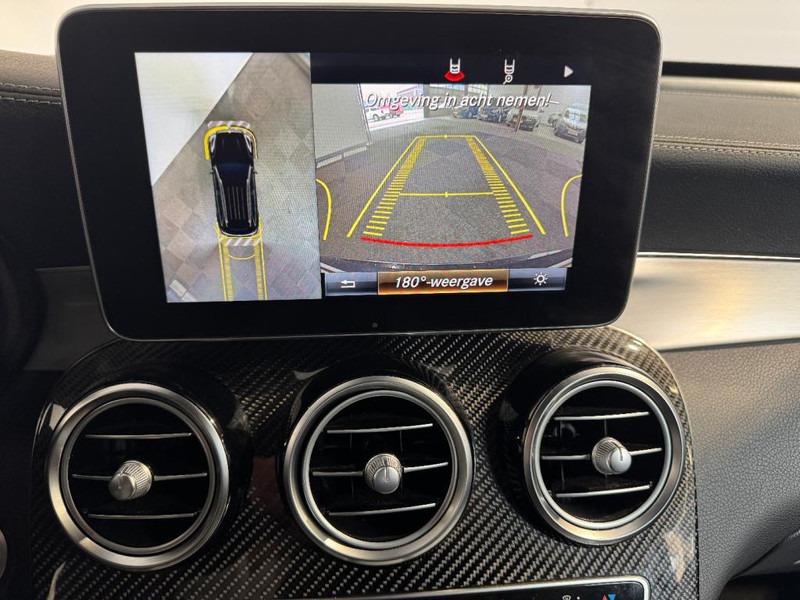 Voiture Mercedes-Benz GLC AMG 43 4 Matic Full specs Luchtvering 360 Graden camera Head up display leer: photos 16
