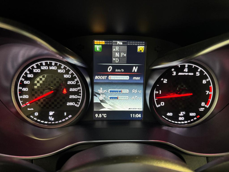 Voiture Mercedes-Benz GLC AMG 43 4 Matic Full specs Luchtvering 360 Graden camera Head up display leer: photos 14