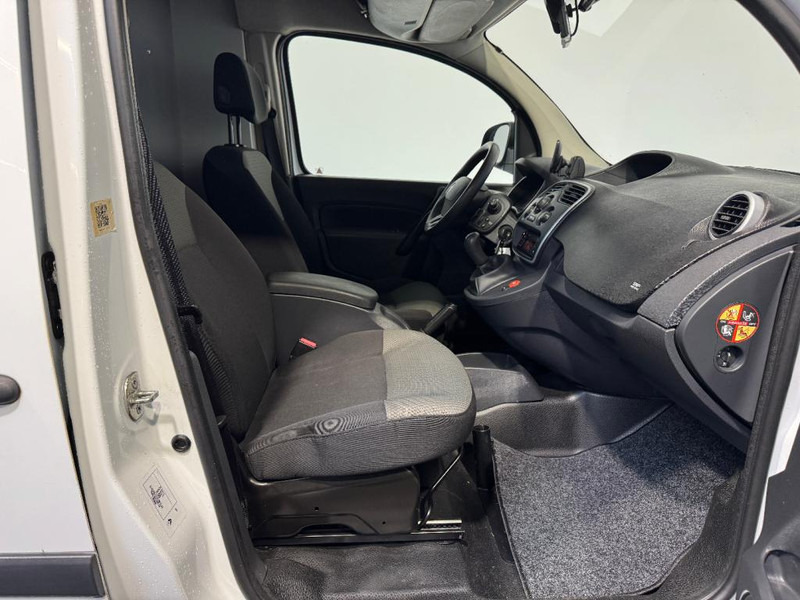 Fourgonnette neuf Renault Kangoo Kangoo Express dCi 90 Comfort Maxi incl omvormer en ladekasten camera trekhaak: photos 19