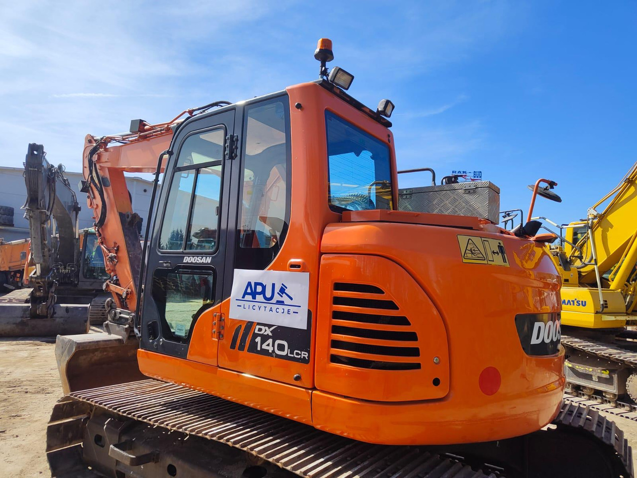 Pelle sur chenille DOOSAN DX140LCR-3: photos 14