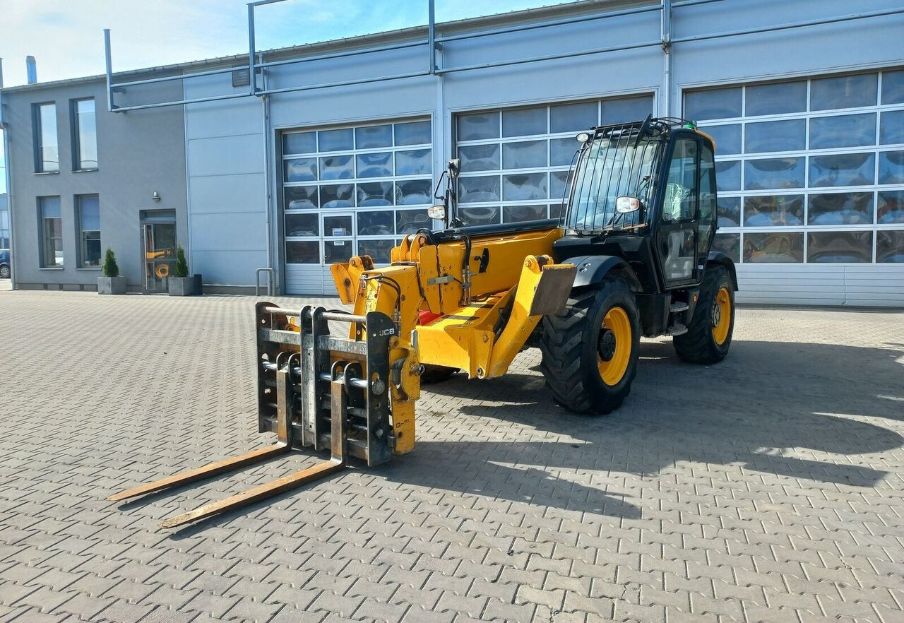 JCB 540-140 - Chariot télescopique: photos 1 JCB 540-140 - Chariot télescopique: photos 1