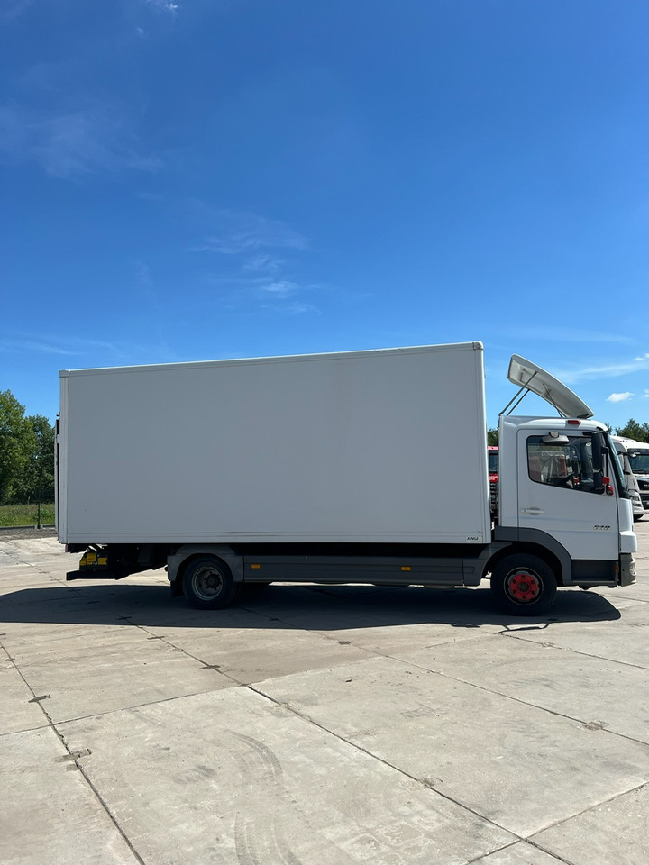 Mercedes-Benz ATEGO 818 dostawczy winda - Camion fourgon: photos 4 Mercedes-Benz ATEGO 818 dostawczy winda - Camion fourgon: photos 4