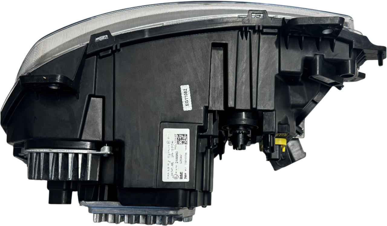 DAF LED-KOPLAMP LINKS NIEUW MODEL 2188982 - Feu avant pour Camion: photos 2 DAF LED-KOPLAMP LINKS NIEUW MODEL 2188982 - Feu avant pour Camion: photos 2