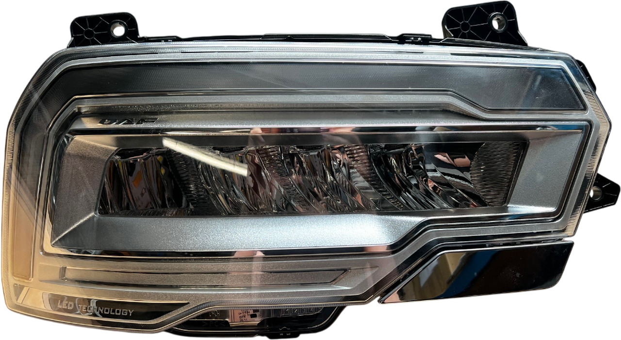 DAF XD XF XG LED KOPLAMP RH OE NIEUW | 2425973 - Feu avant pour Camion: photos 1 DAF XD XF XG LED KOPLAMP RH OE NIEUW | 2425973 - Feu avant pour Camion: photos 1