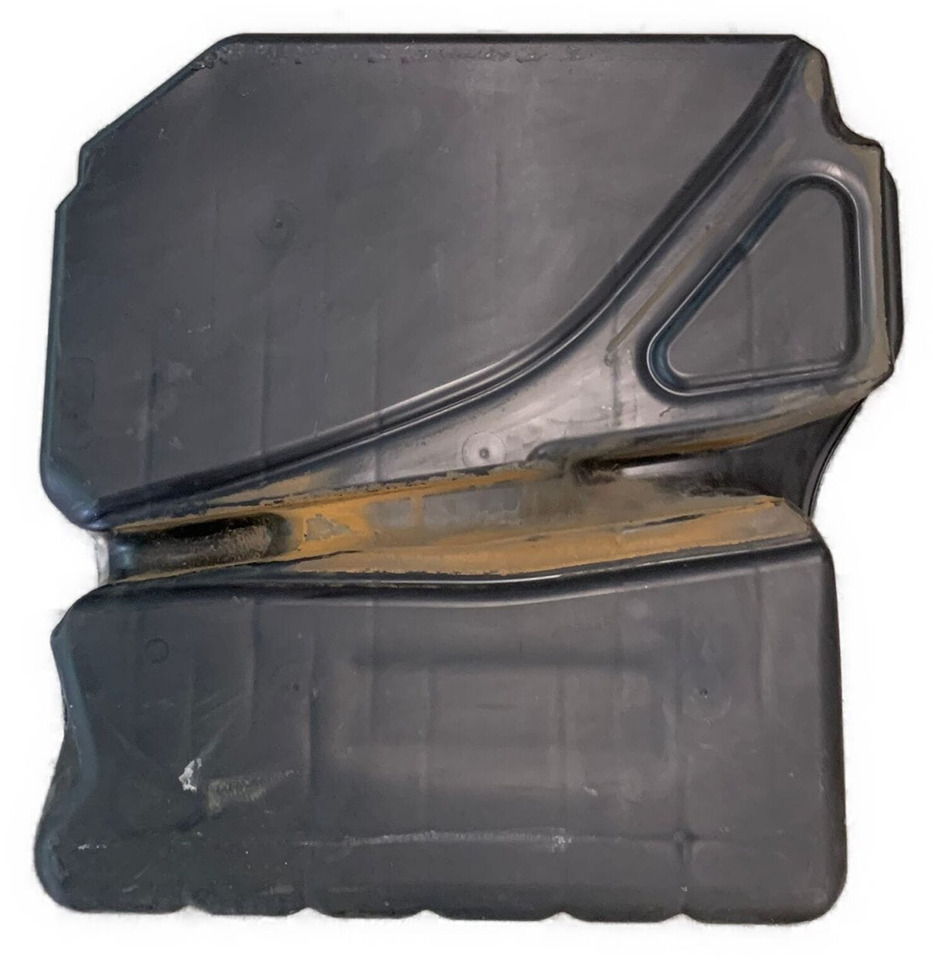 SC ADBLUE / REDUCTANT TANK 105 DM³ 2393232U - AdBlue réservoir pour Camion: photos 3 SC ADBLUE / REDUCTANT TANK 105 DM³ 2393232U - AdBlue réservoir pour Camion: photos 3
