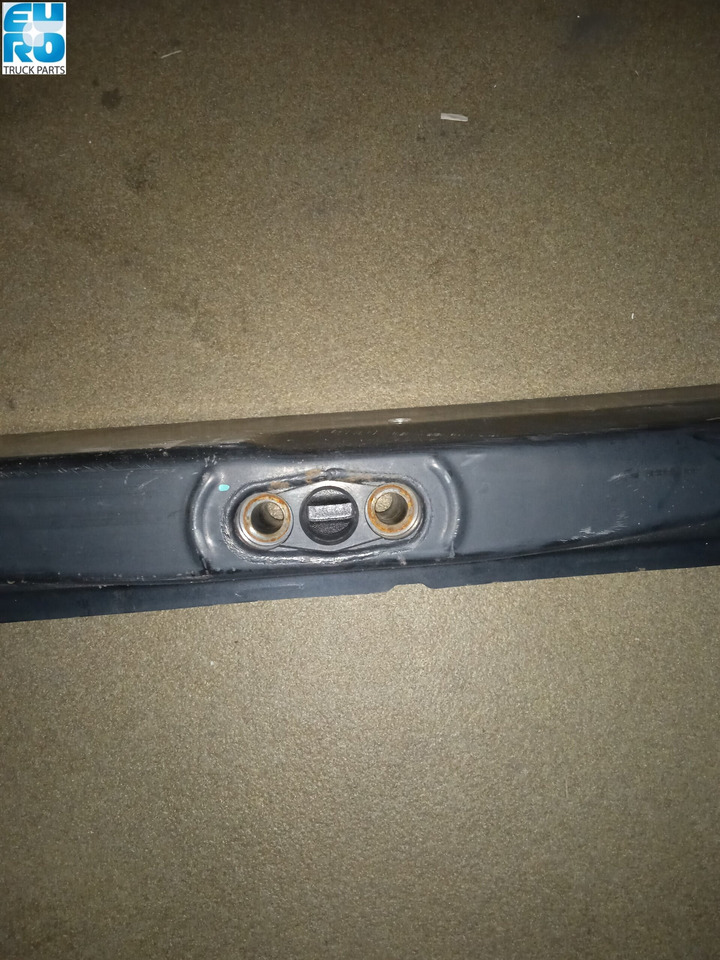 SCANIA NGS ANTI-ONDERRUNBUMPER 2093459U - Pare-chocs pour Camion: photos 3 SCANIA NGS ANTI-ONDERRUNBUMPER 2093459U - Pare-chocs pour Camion: photos 3