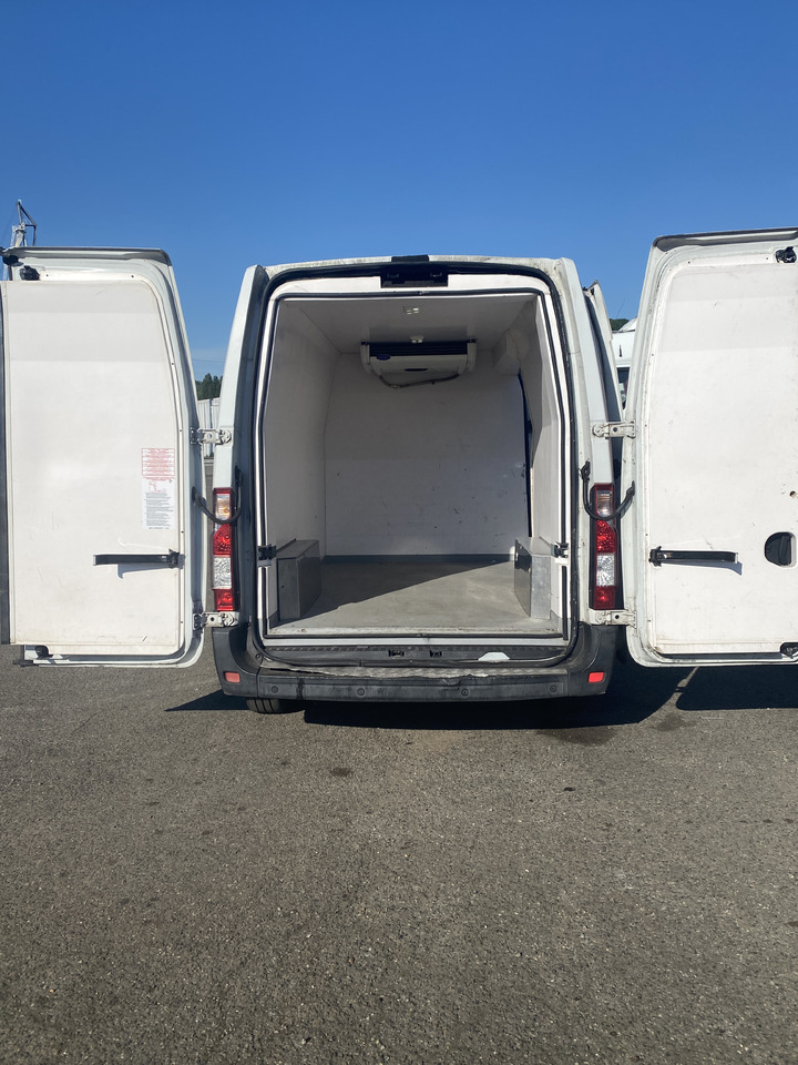 RENAULT MASTER - Utilitaire frigorifique: photos 3 RENAULT MASTER - Utilitaire frigorifique: photos 3