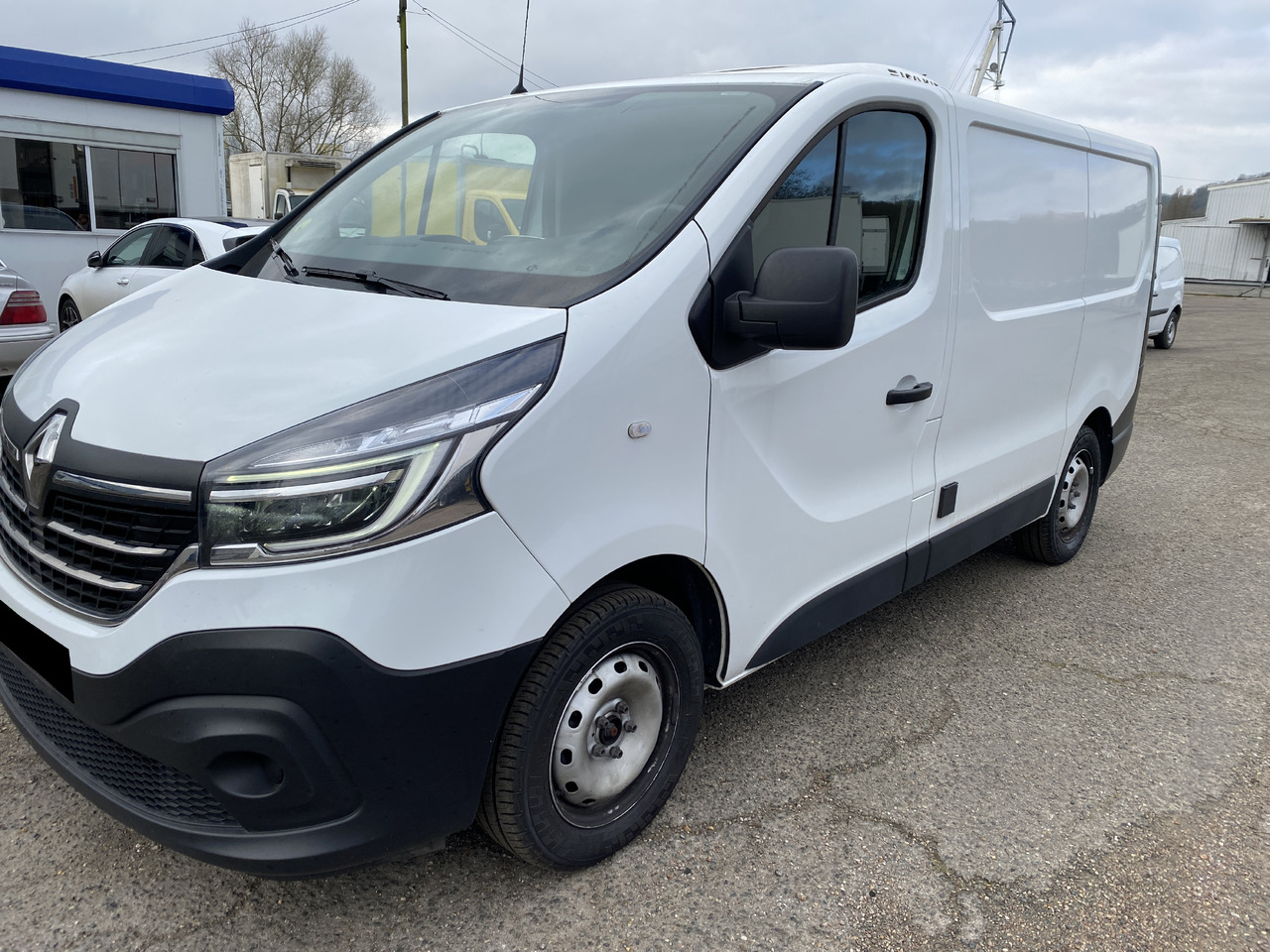 Renault Trafic - Utilitaire frigorifique: photos 1 Renault Trafic - Utilitaire frigorifique: photos 1