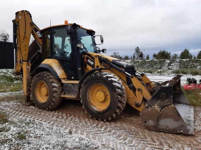 Tractopelle CATERPILLAR 444F2: photos 1