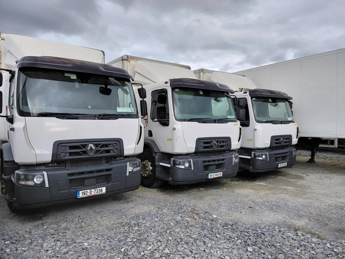 2019 Renault D 18 Wide - Camion fourgon: photos 1 2019 Renault D 18 Wide - Camion fourgon: photos 1