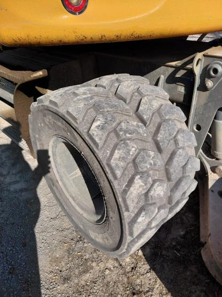 Pelle sur pneus Liebherr A910 A910: photos 14 Pelle sur pneus Liebherr A910 A910: photos 14