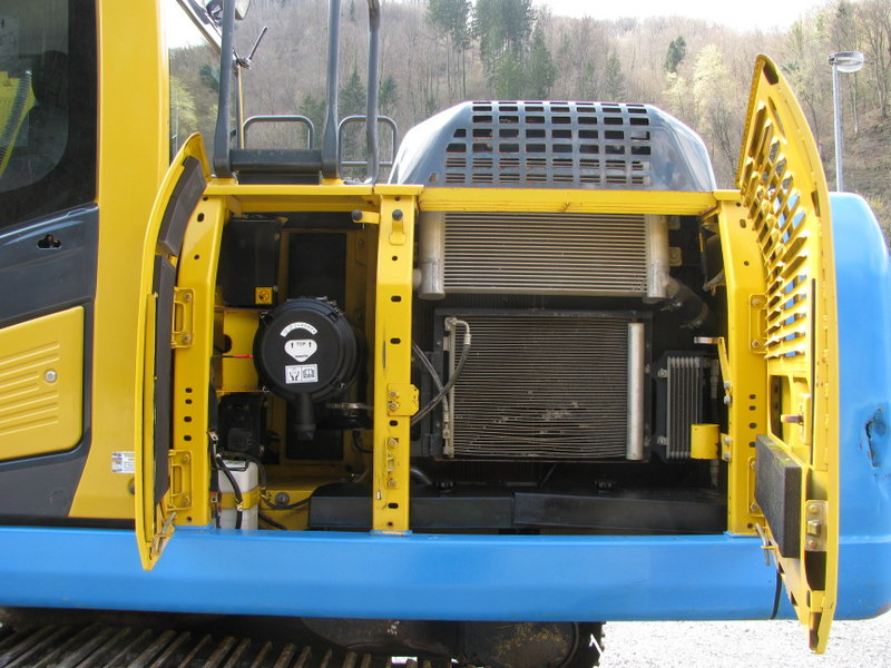 Pelle sur chenille KOMATSU PC240NLC-10 TOP condition: photos 15