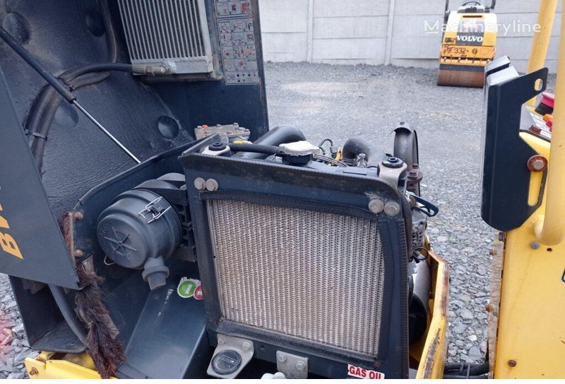 Compacteur Bomag BW 100 ADM-2 - Mini road roller: photos 10 Compacteur Bomag BW 100 ADM-2 - Mini road roller: photos 10