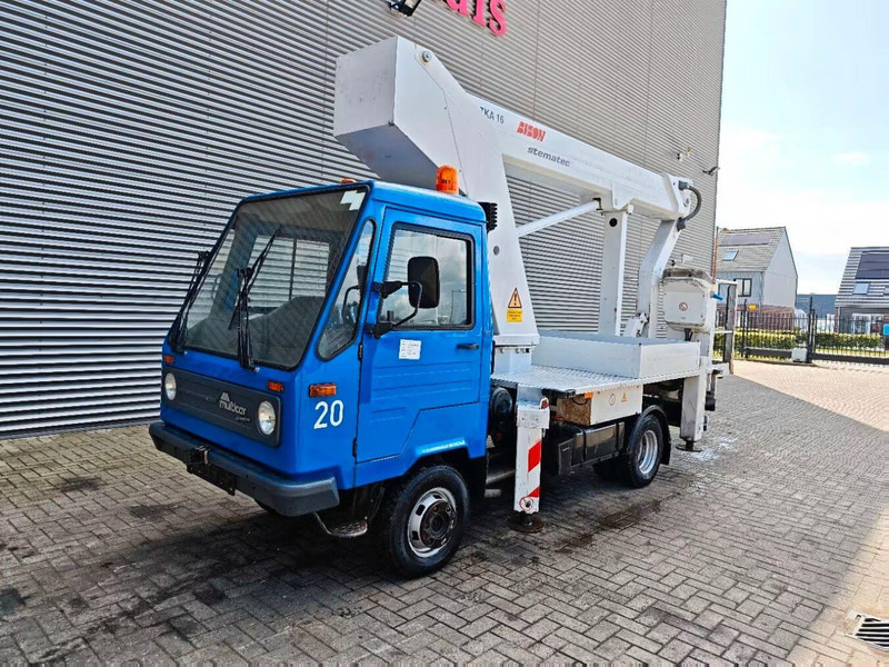 MULTICAR Champion M26 - Lifting basket truck - Camion, Camion grue: photos 1 MULTICAR Champion M26 - Lifting basket truck - Camion, Camion grue: photos 1