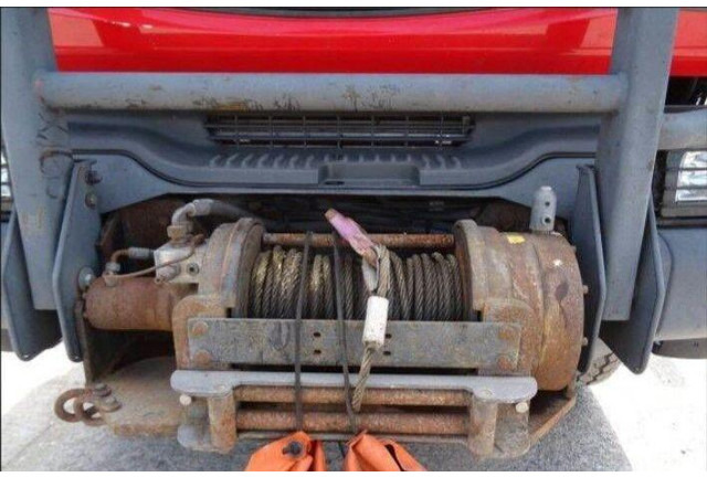 Camion, Camion grue Renault KERAX 410.19 4x4 Emelőkosaras Cela 17m: photos 15 Camion, Camion grue Renault KERAX 410.19 4x4 Emelőkosaras Cela 17m: photos 15