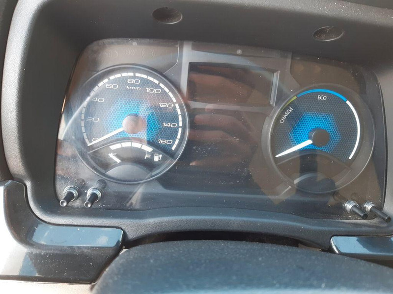 Crédit-bail de FUSO E CANTER 7C18 E 4X2 FUSO E CANTER 7C18 E 4X2: photos 16 Crédit-bail de FUSO E CANTER 7C18 E 4X2 FUSO E CANTER 7C18 E 4X2: photos 16