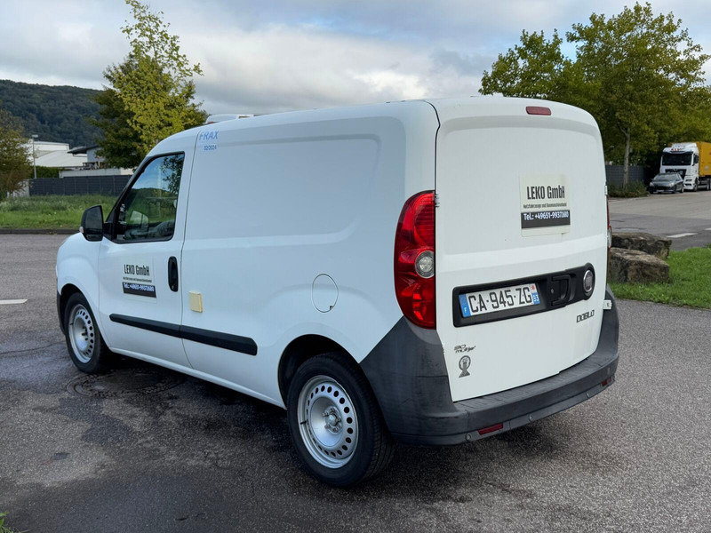 Fiat Doblò 1,3 - Utilitaire frigorifique: photos 5 Fiat Doblò 1,3 - Utilitaire frigorifique: photos 5