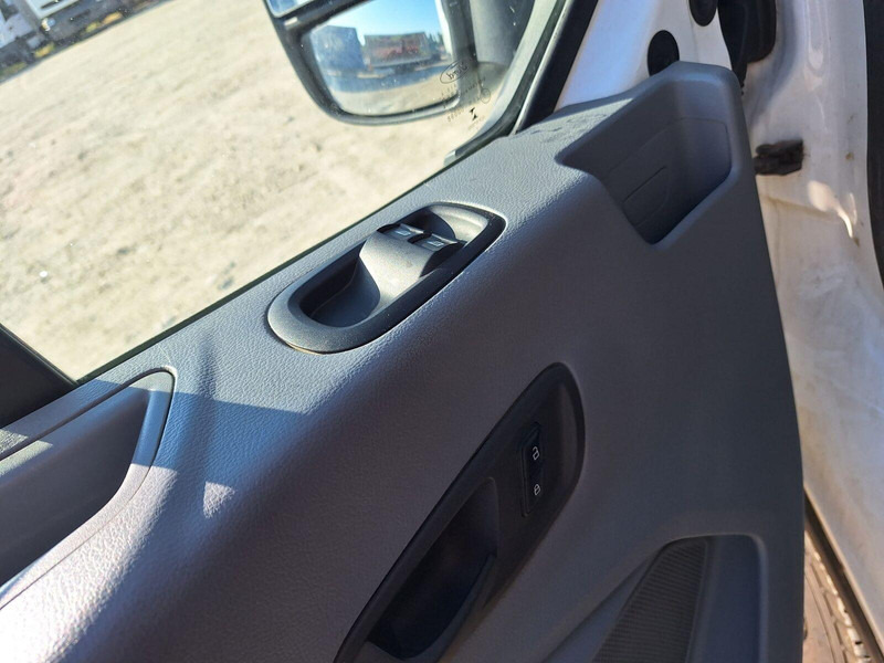 Fourgon grand volume, Utilitaire double cabine Ford Transit 330 2,0 tdci - doka koffer 7 personal: photos 12 Fourgon grand volume, Utilitaire double cabine Ford Transit 330 2,0 tdci - doka koffer 7 personal: photos 12