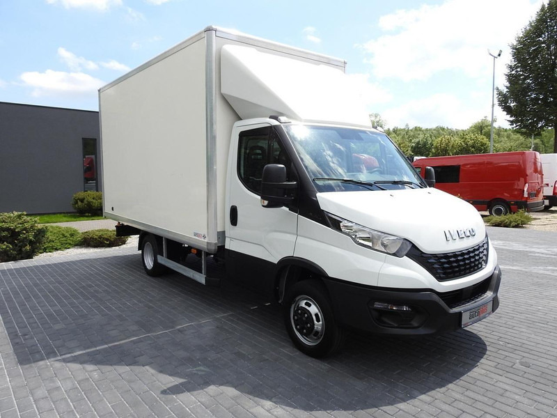 Iveco DAILY 35C14 KONTENER 8 PALET TEMPOMAT KLIMATYZACJA BLIŹNIACZE K - Fourgon grand volume: photos 4 Iveco DAILY 35C14 KONTENER 8 PALET TEMPOMAT KLIMATYZACJA BLIŹNIACZE K - Fourgon grand volume: photos 4